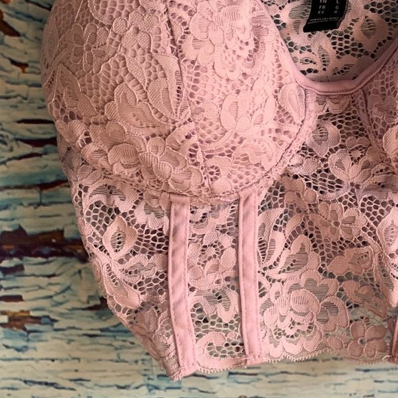 Pretty Tiny Tops Lace Bralette - Picture 2 of 5